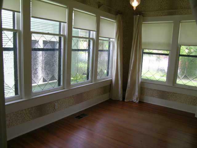 1604 Nickerson Street – photo 5