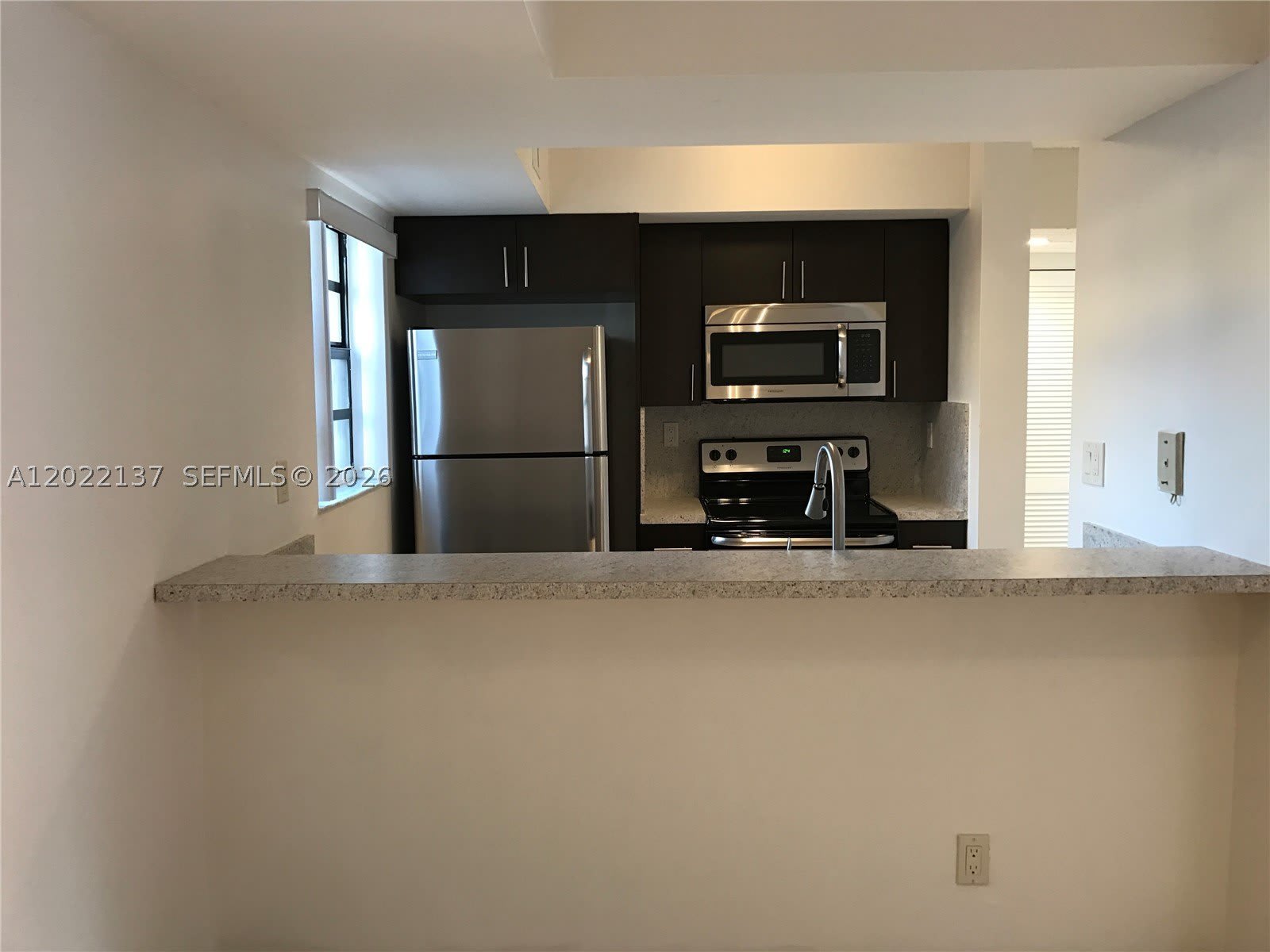 18224 Mediterranean Blvd – photo 3