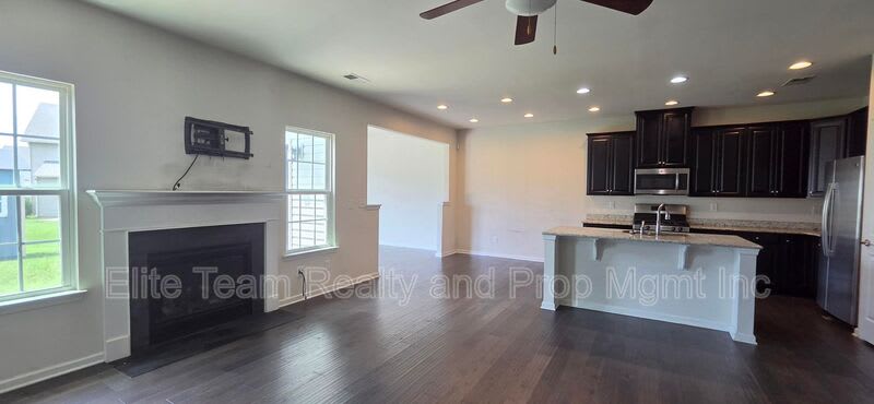 7347 Raylee Ave SW – photo 3