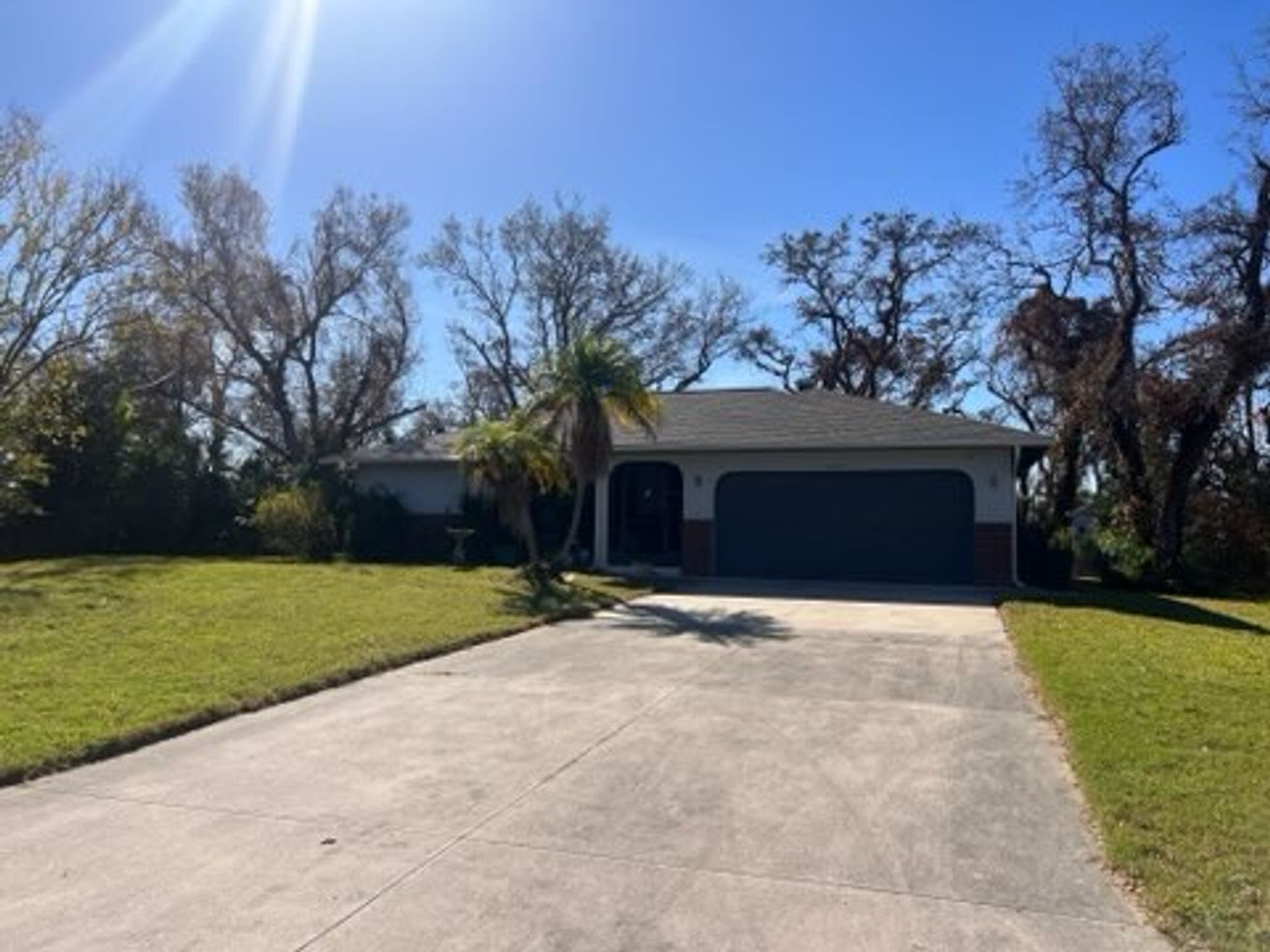 Bring your dog! 2 bedroom, 2 bath, Single family home in South Venice – photo 2