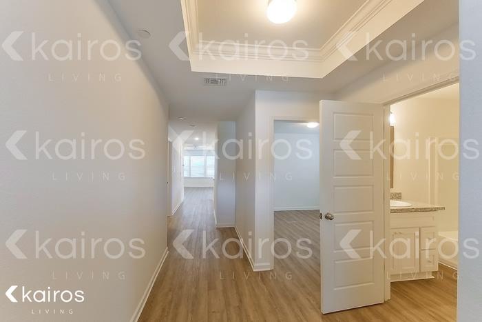 11462 Camden Court Circle – photo 2