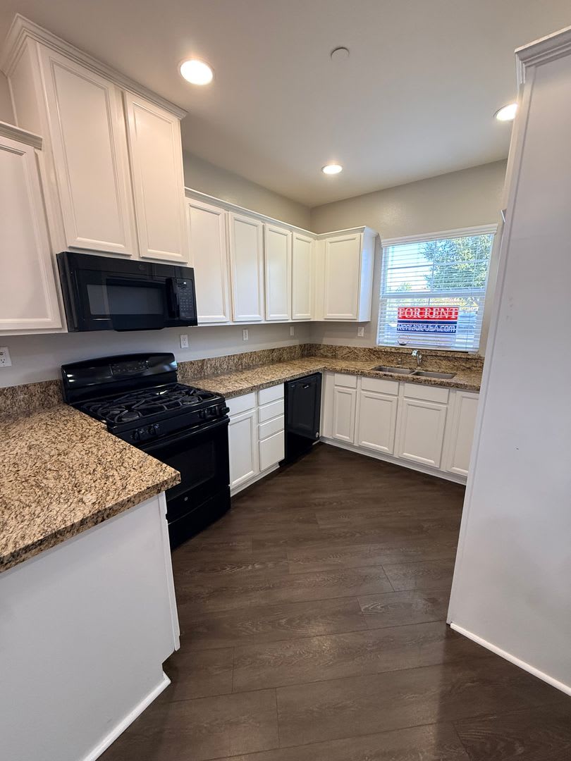 3 Bedroom Condo for Rent in Murrieta – photo 5