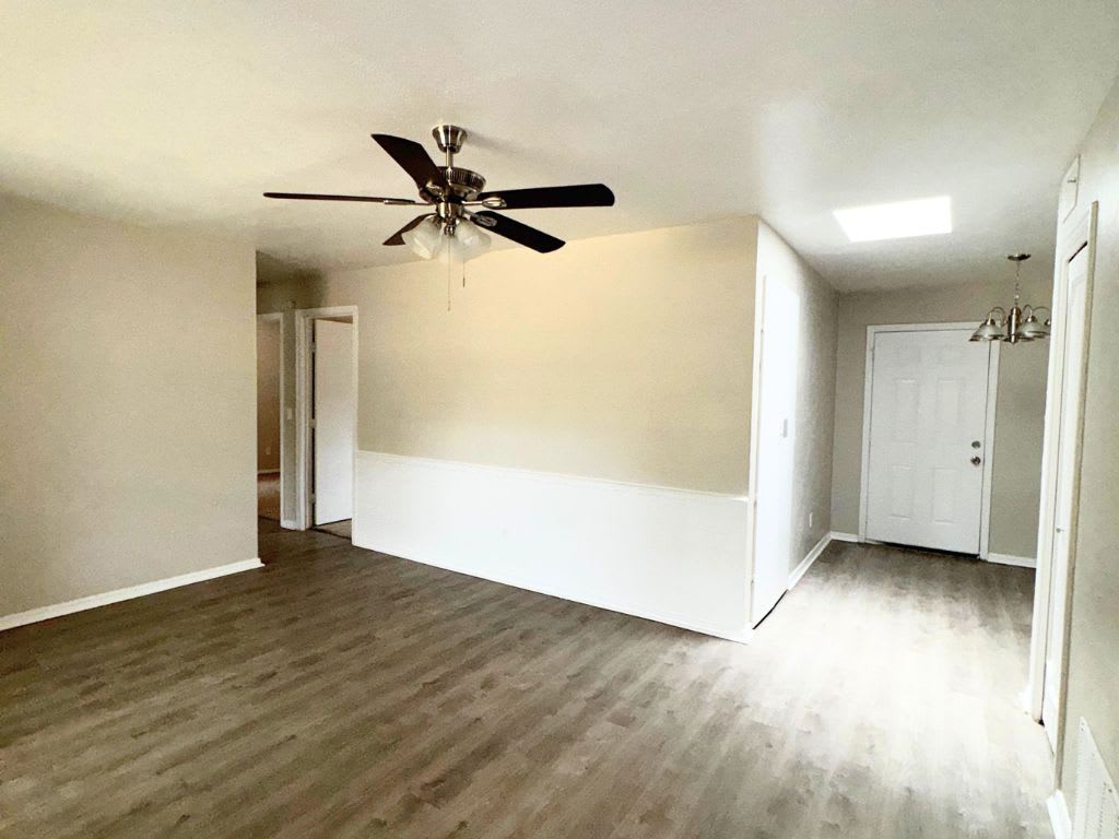 7808 NW 6th St – photo 5