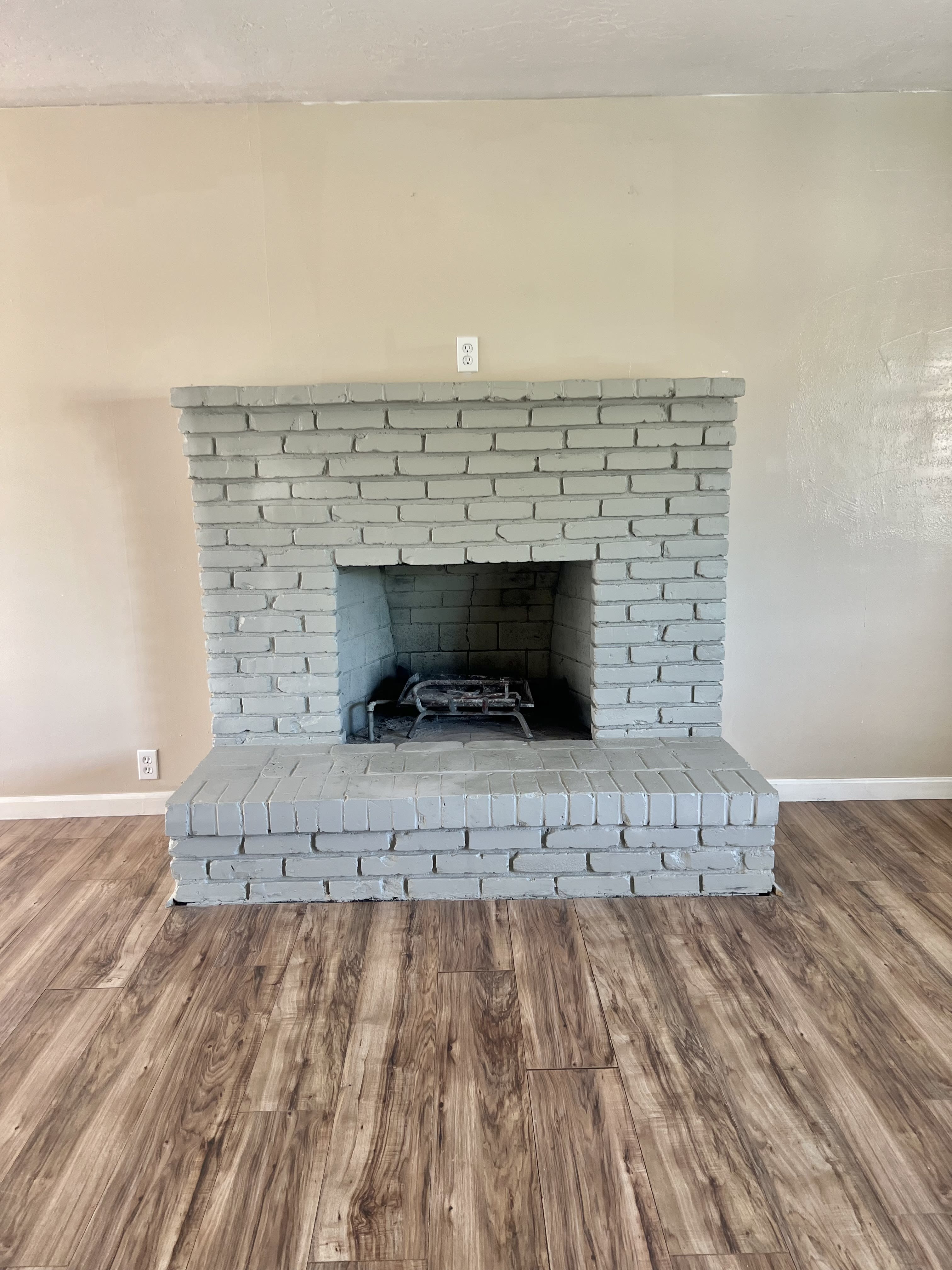 5818 Pickering Ave – photo 2