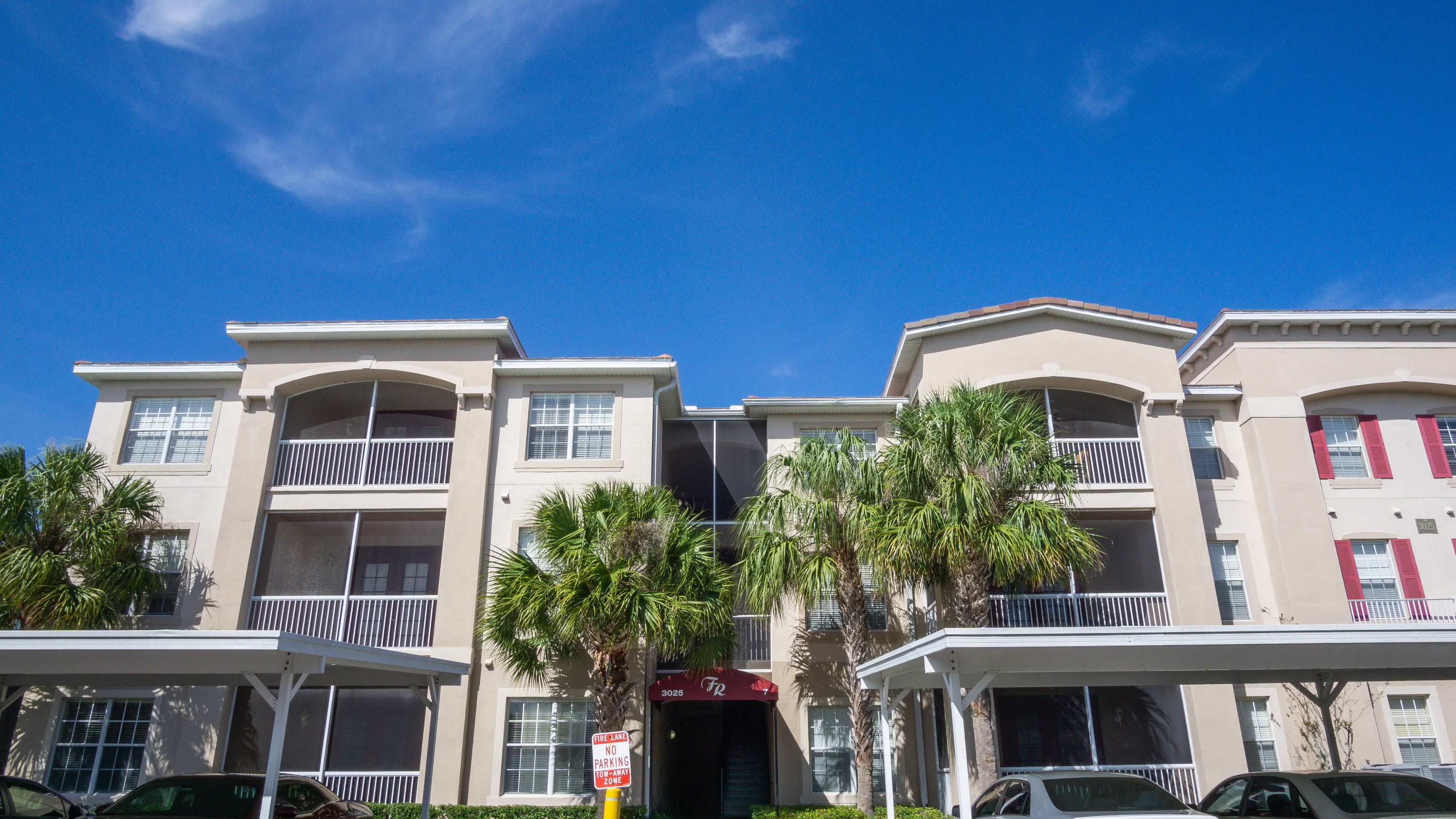 3025 Greystone LoopUnit 202 – photo 2