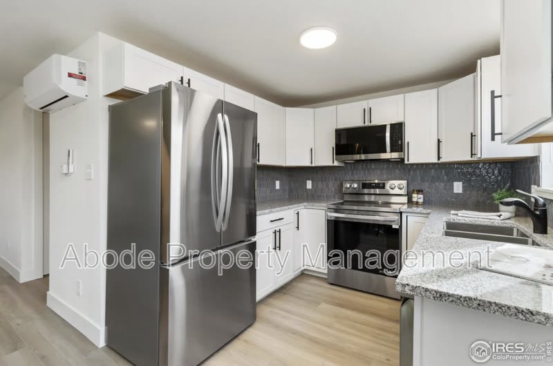 138 Glenda Drive – photo 3