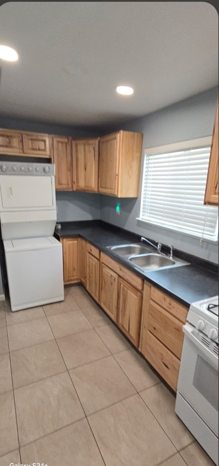 419 North Sierra Avenue – photo 5