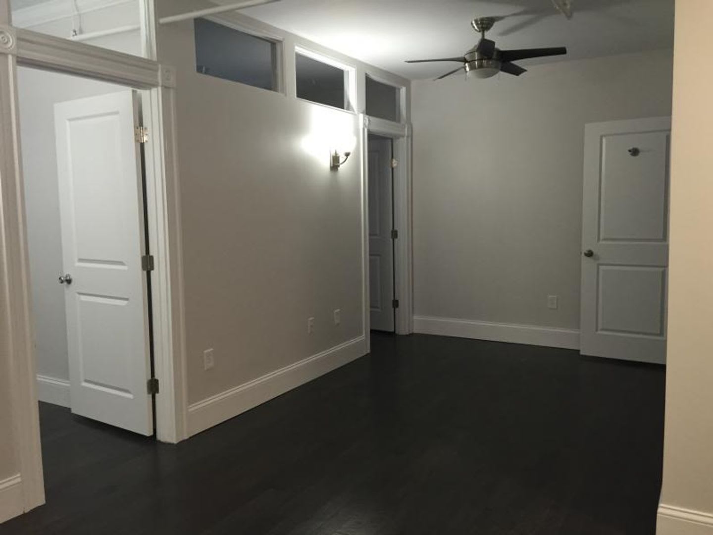Nicely renovated 2 bed in the heart of Fenway! – photo 4