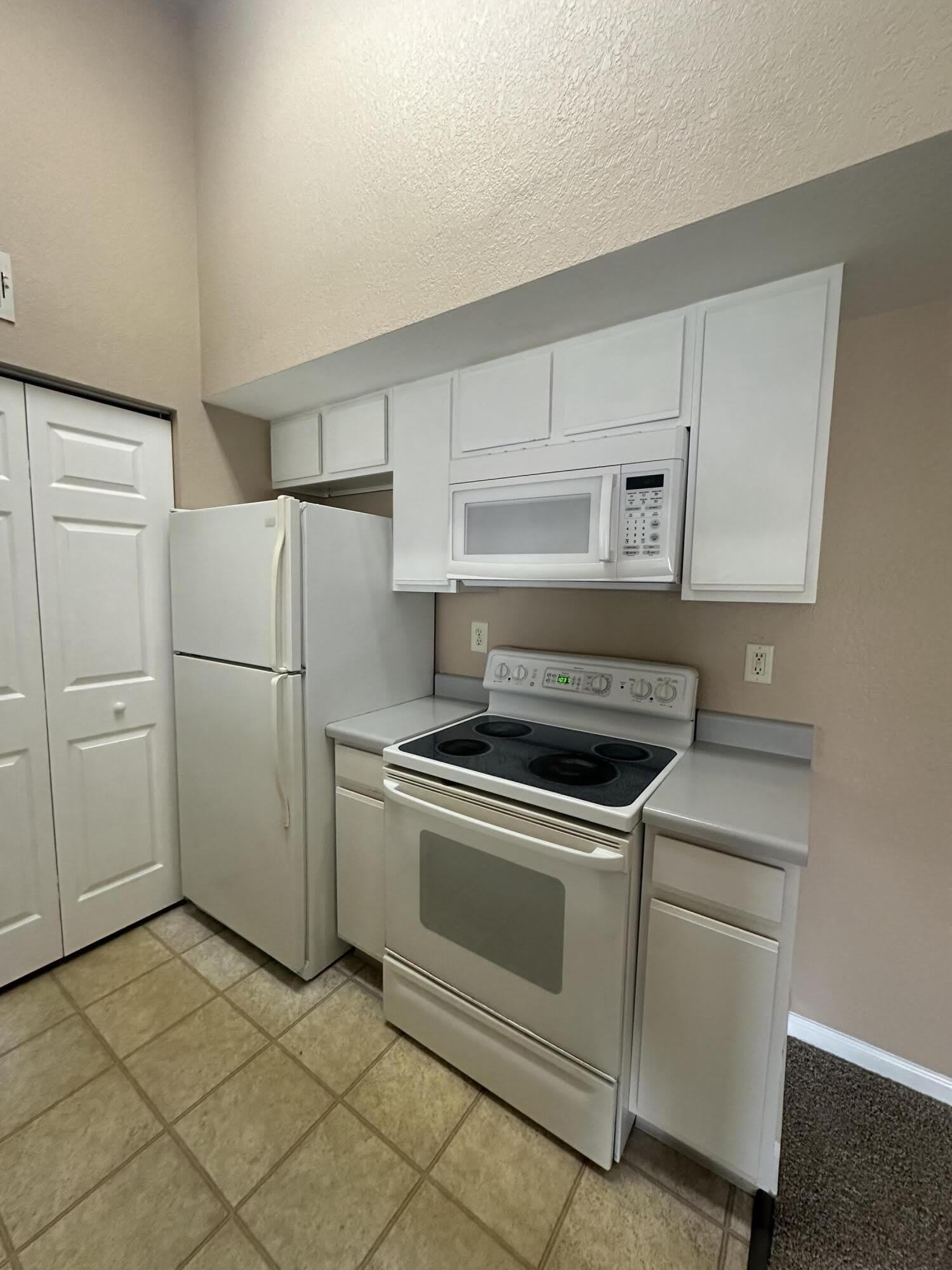 141 SW Palm Drive – photo 5
