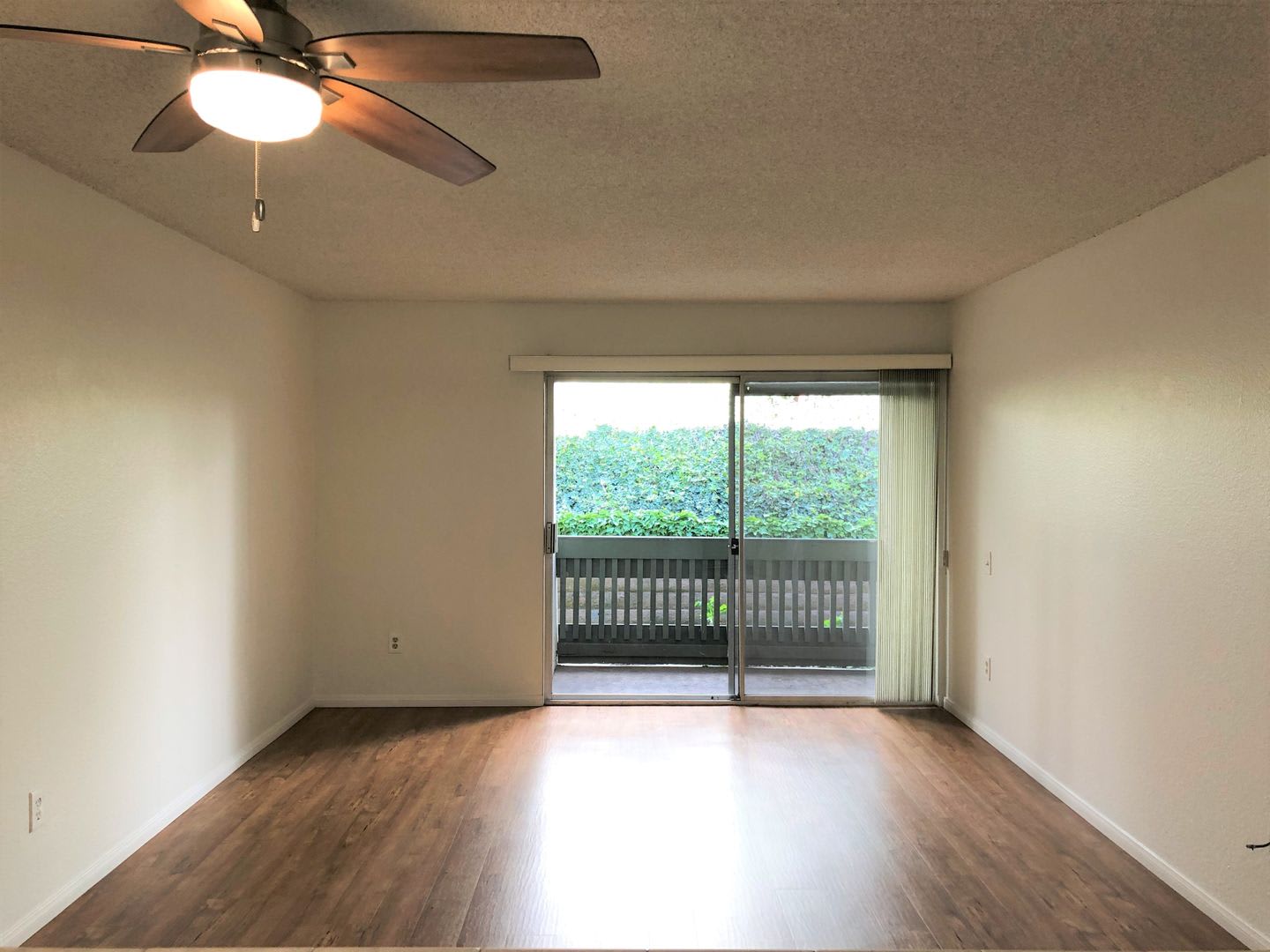 Available Now! 1-Bedroom Condo in Bay Ho – photo 3