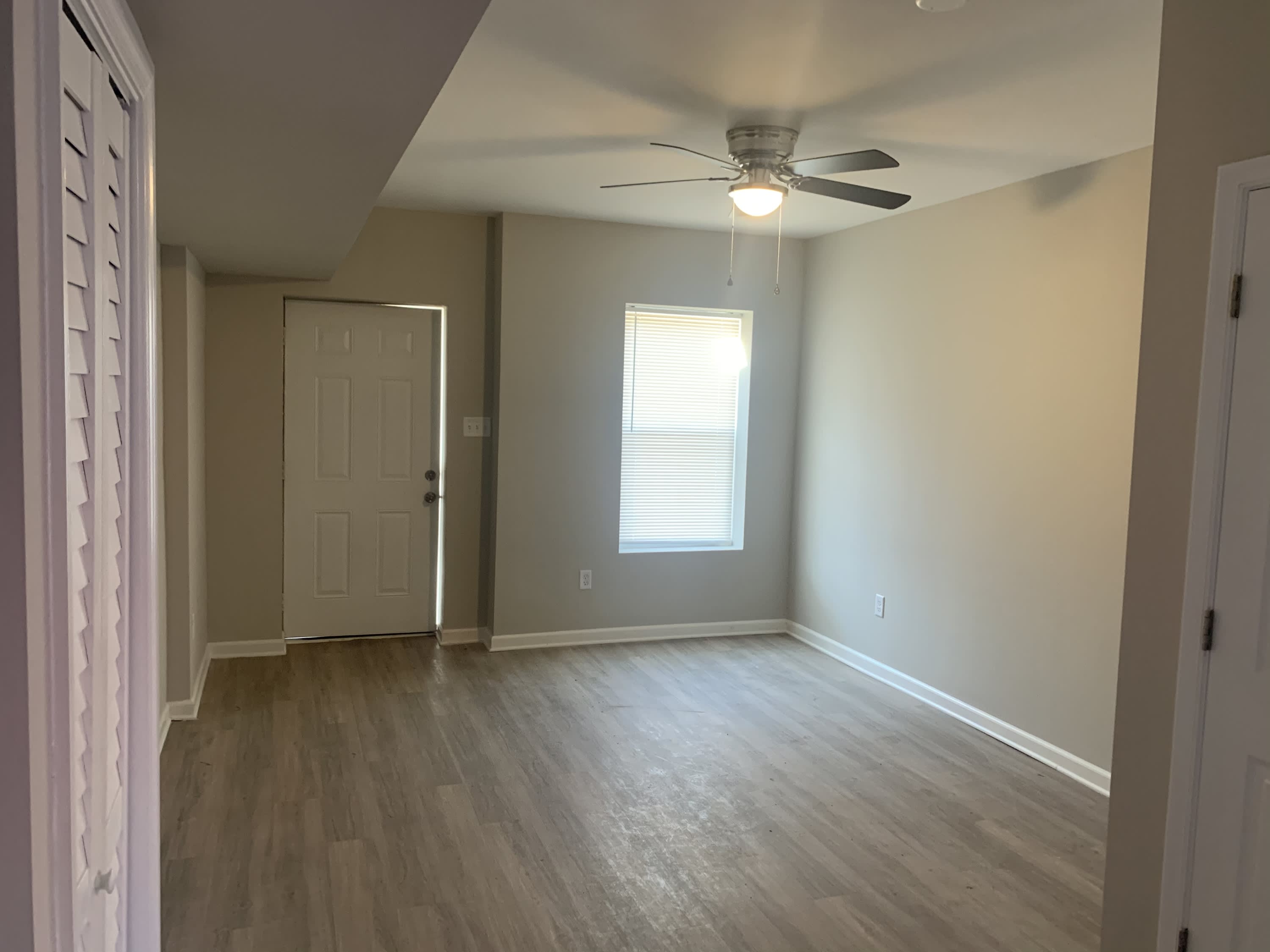 1104 Oak Street – photo 3
