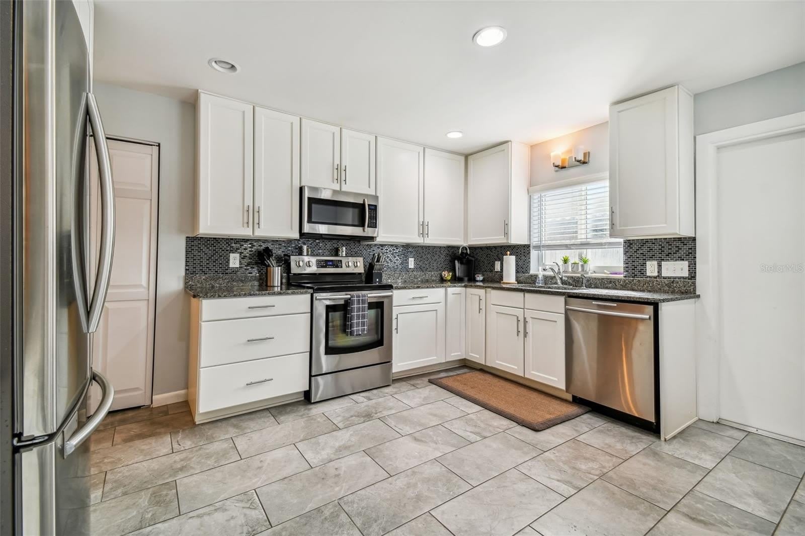 1523 Bayshore Boulevard – photo 5
