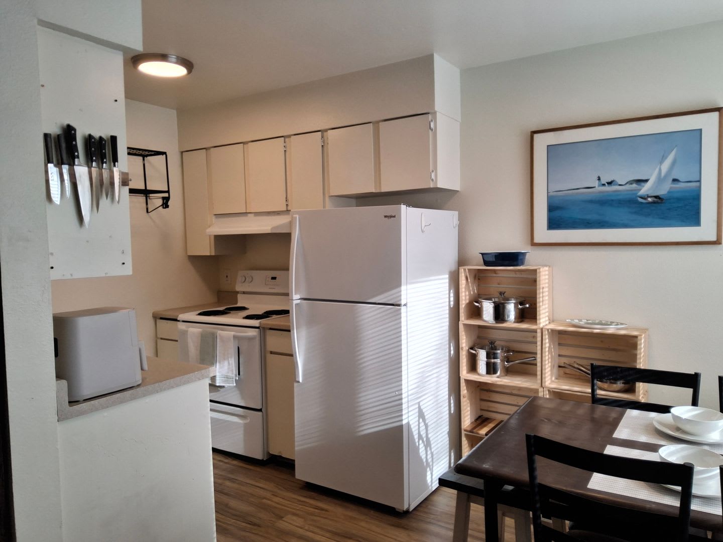 Midtown Furnished 1 Bedroom – photo 3