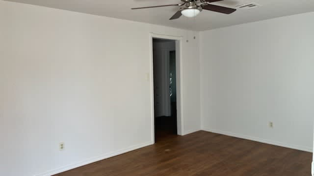 1010 Bell Dr – photo 3