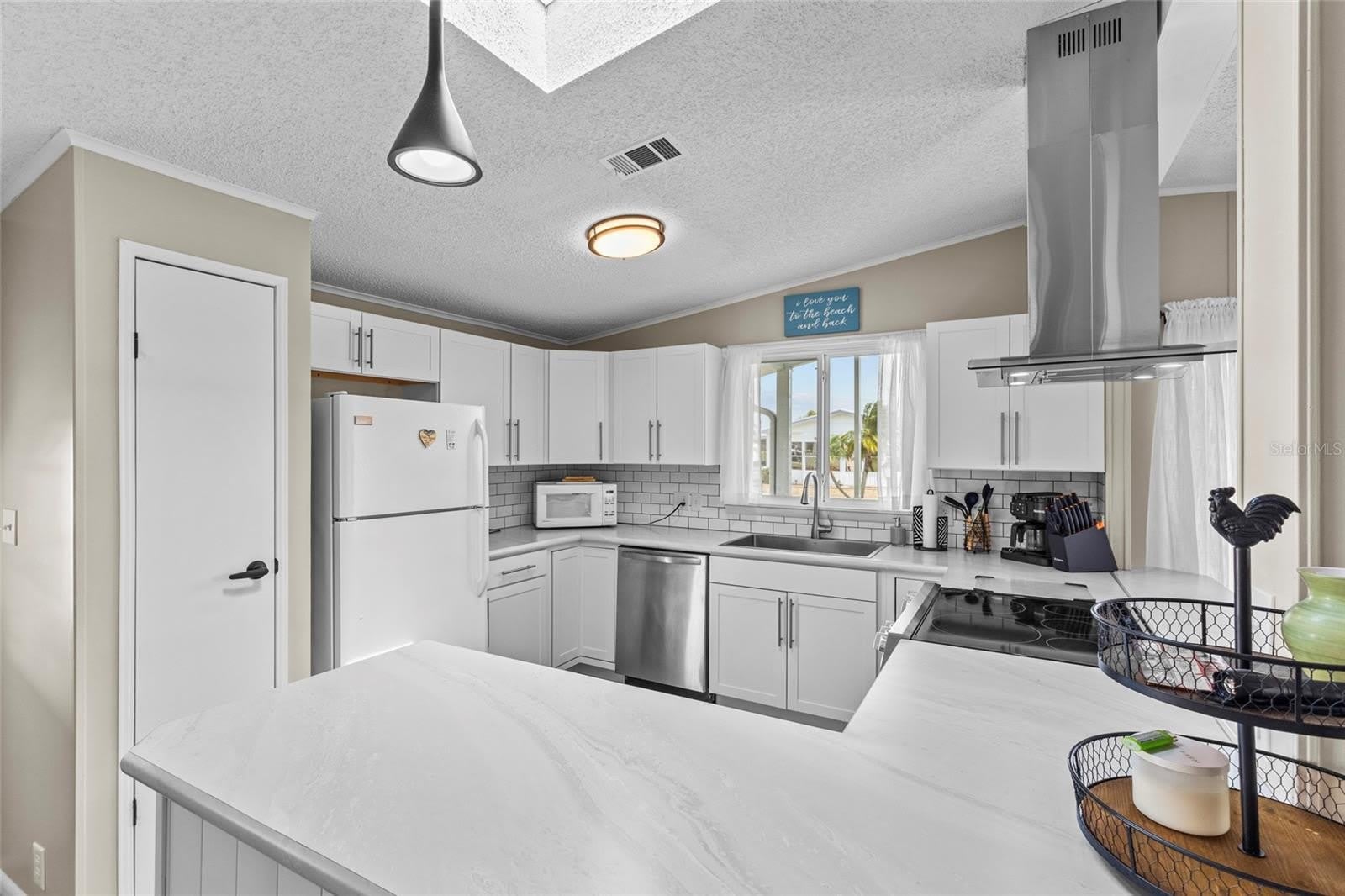 611 La Jolla Circle – photo 5