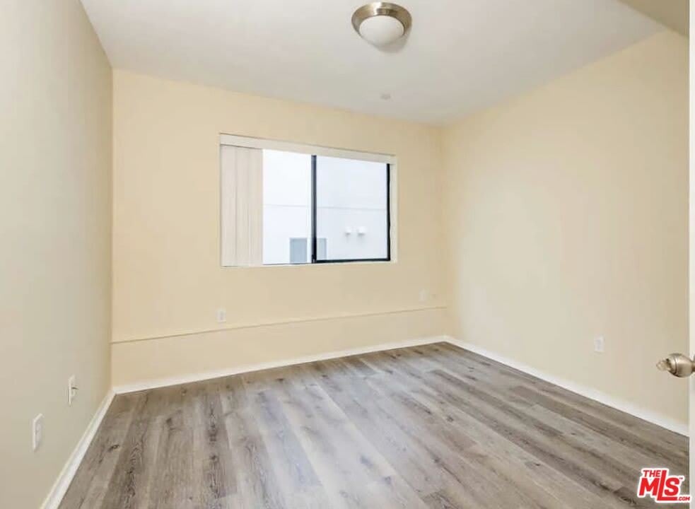 6815 Baird Ave – photo 5