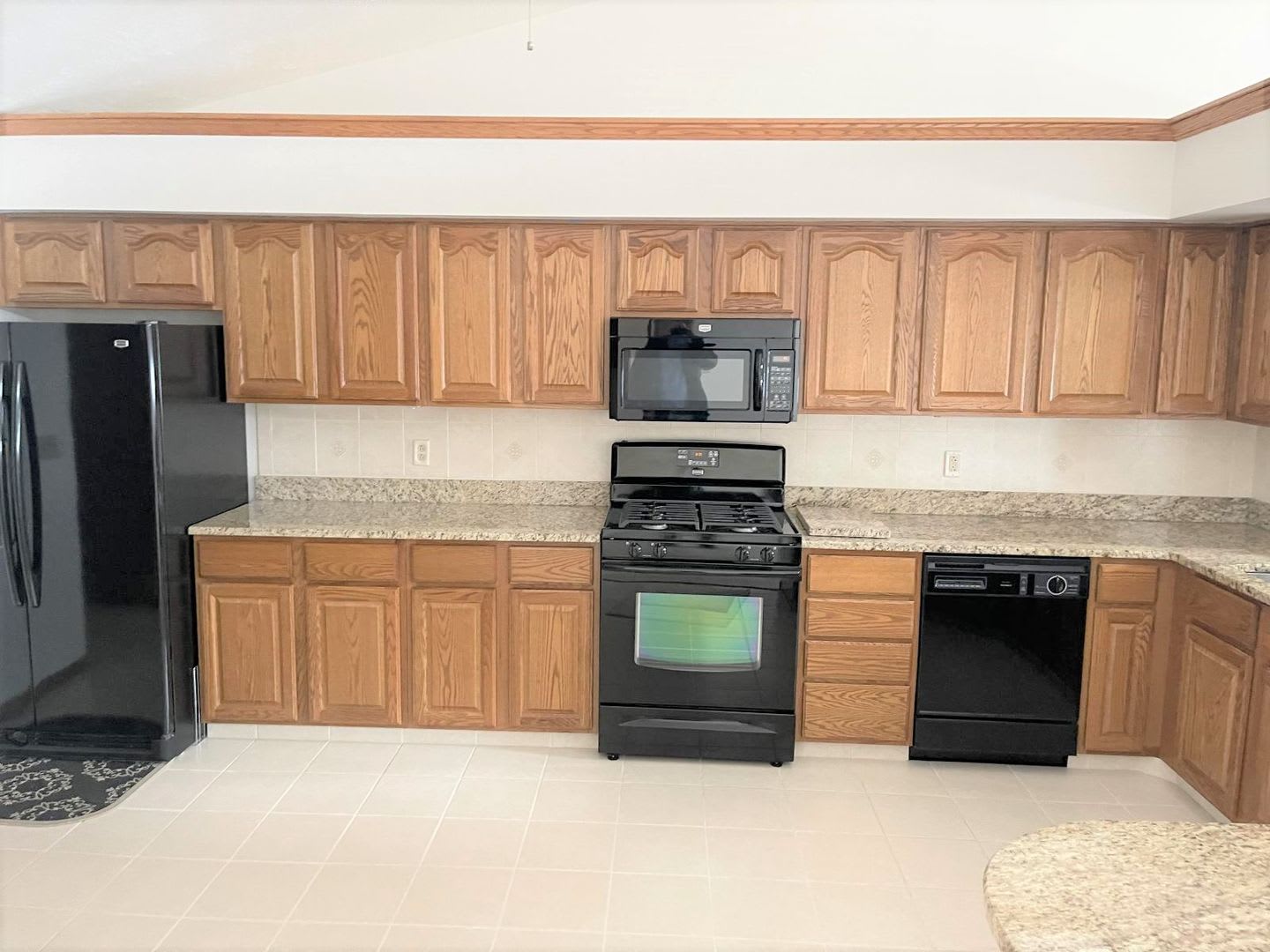 3725 Mercedes Place Canfield Ohio – photo 3
