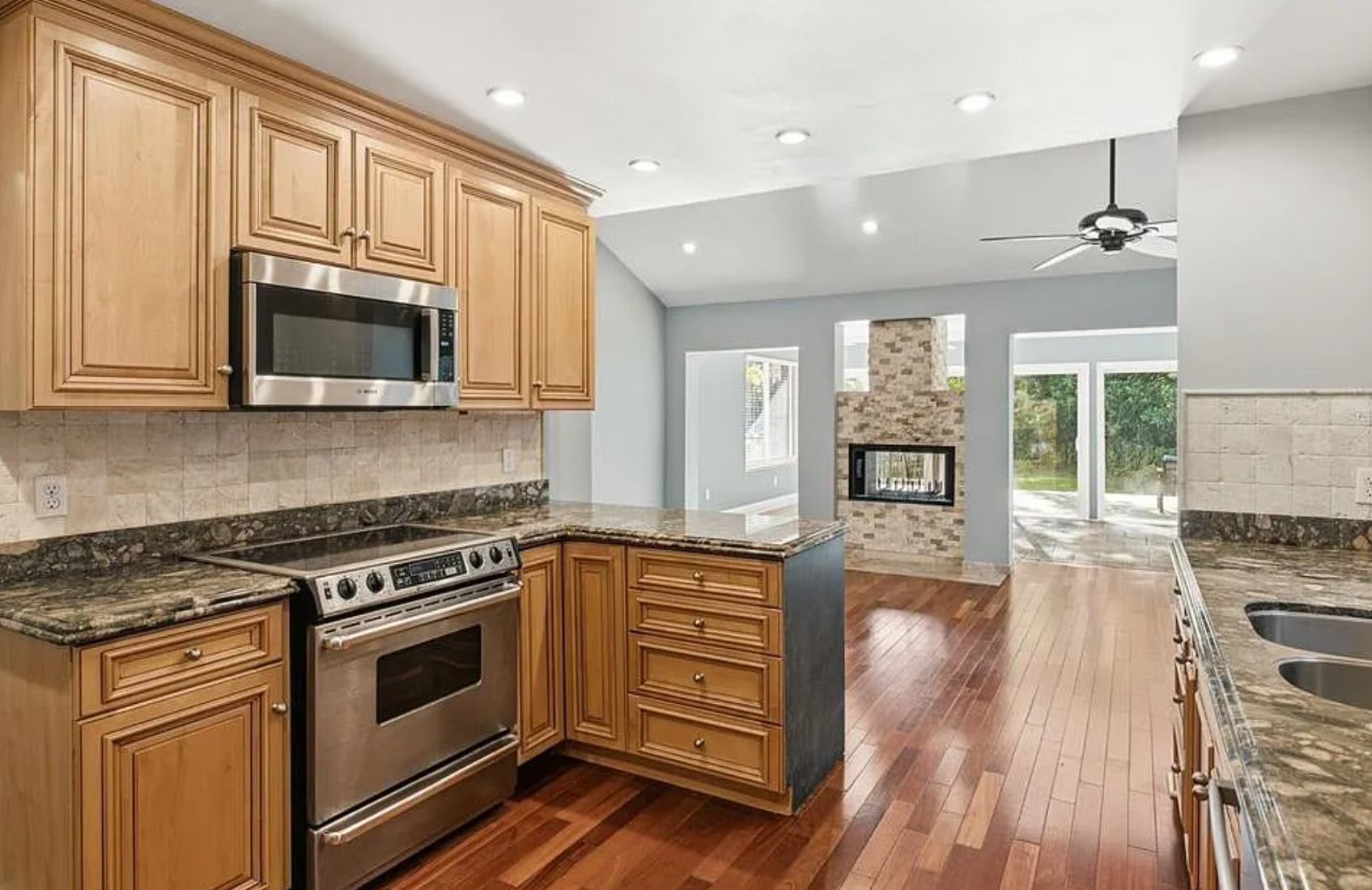 10907 Autumn Oak Pl – photo 4