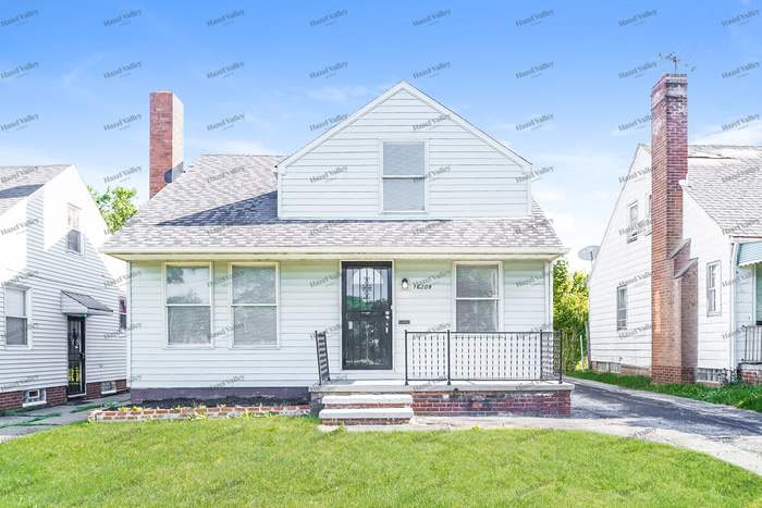 16209 Glendale Avenue – photo 1