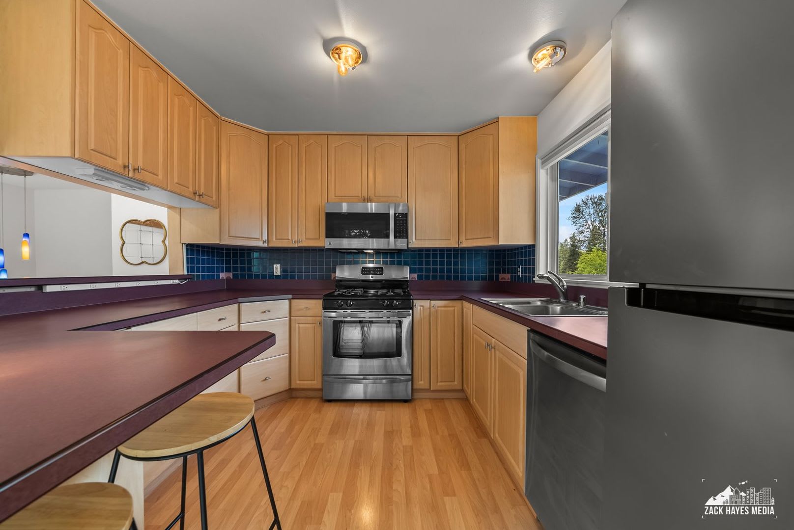 Newly Updated 4 Bedroom UMED Home! – photo 3