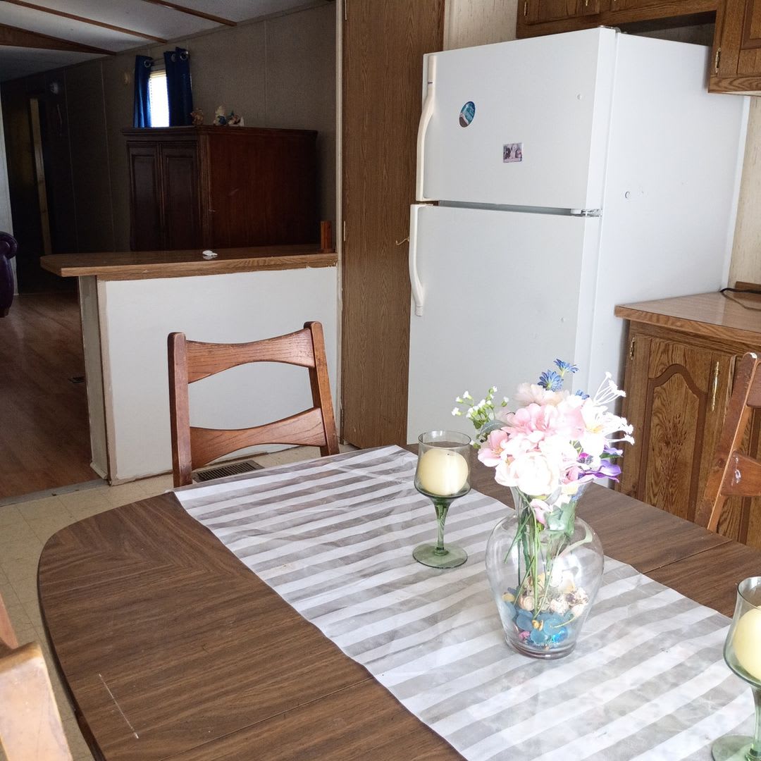 Charming 2BR House in Weaverville – photo 5