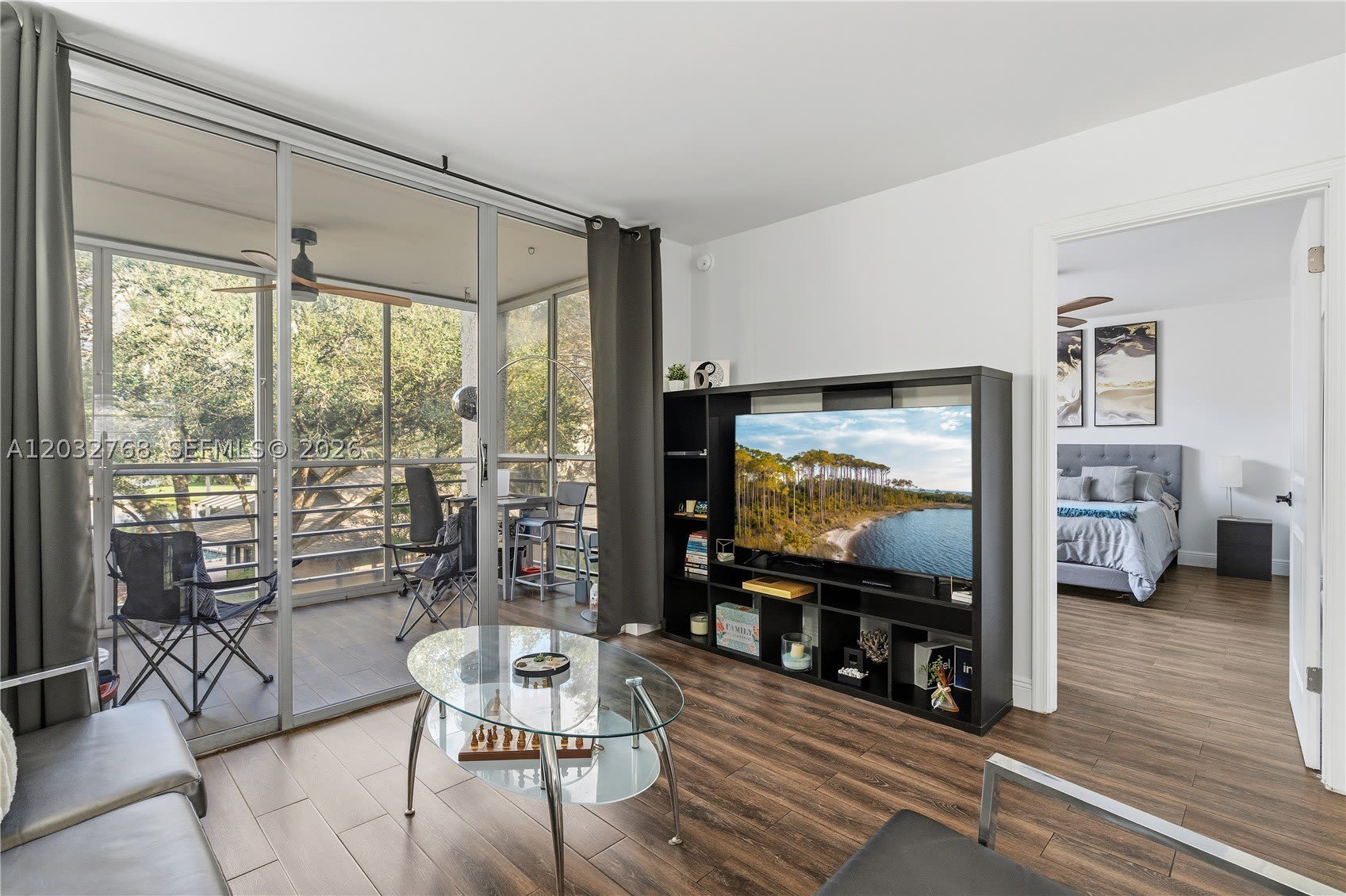 9340 Lagoon Pl – photo 3
