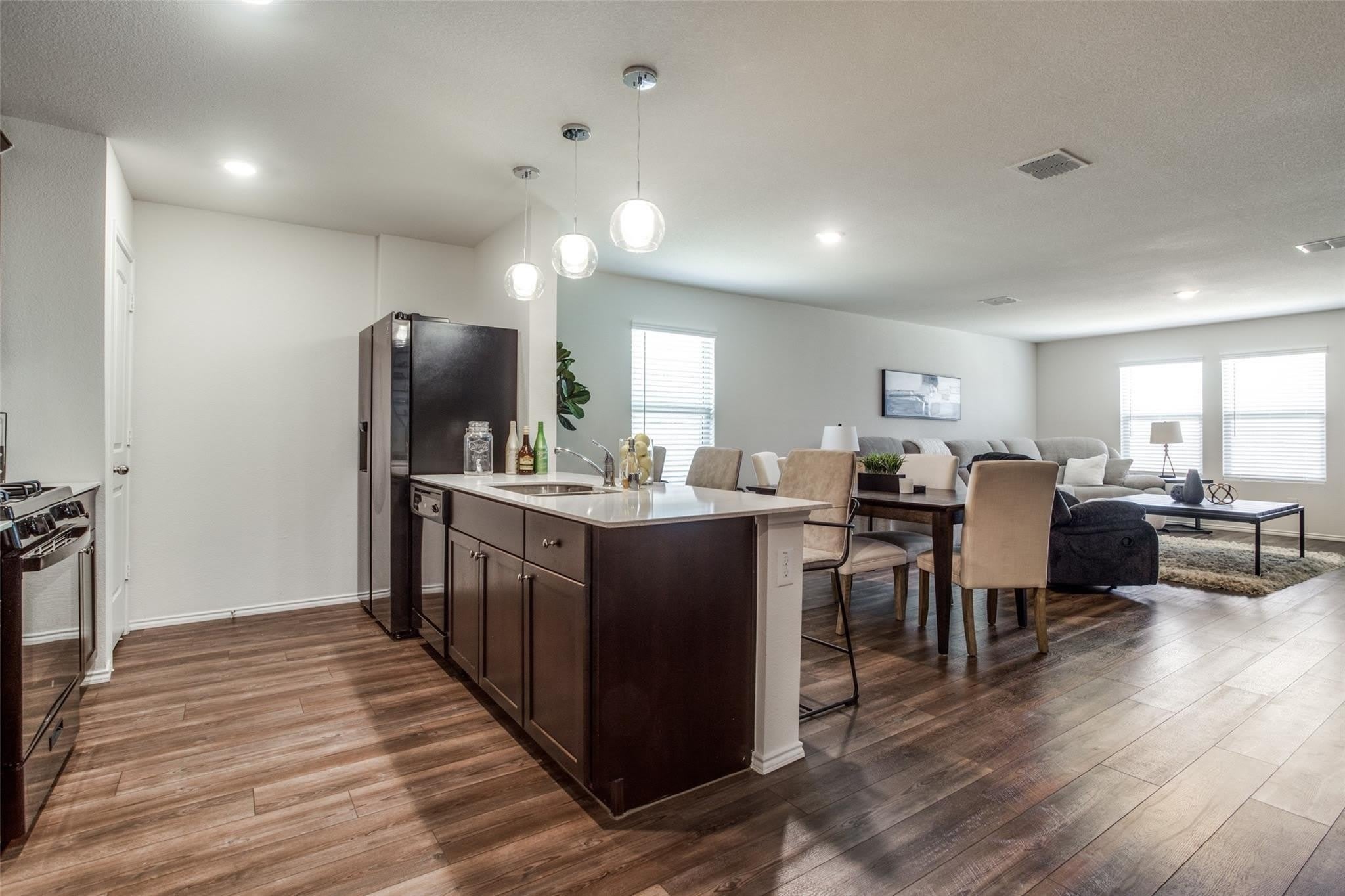425 Sweet Shade Lane – photo 2