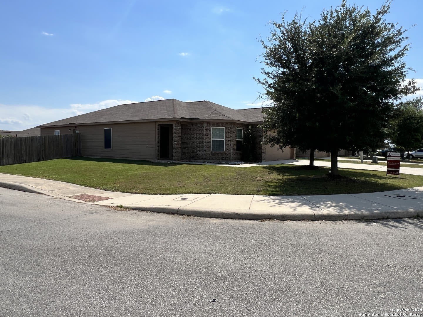 12304 Claiborne – photo 2