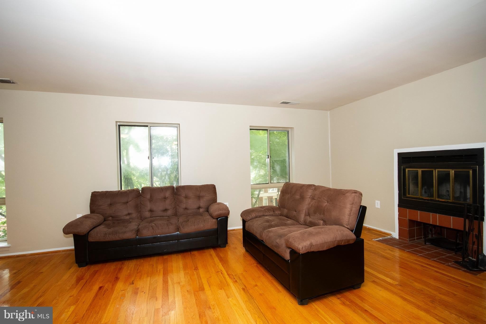 10-B LEE Street W – photo 3