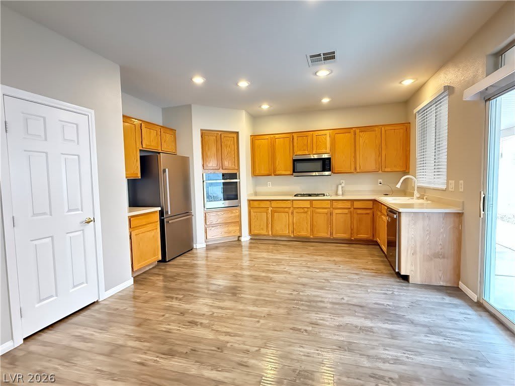 559 ARTREA Place – photo 2