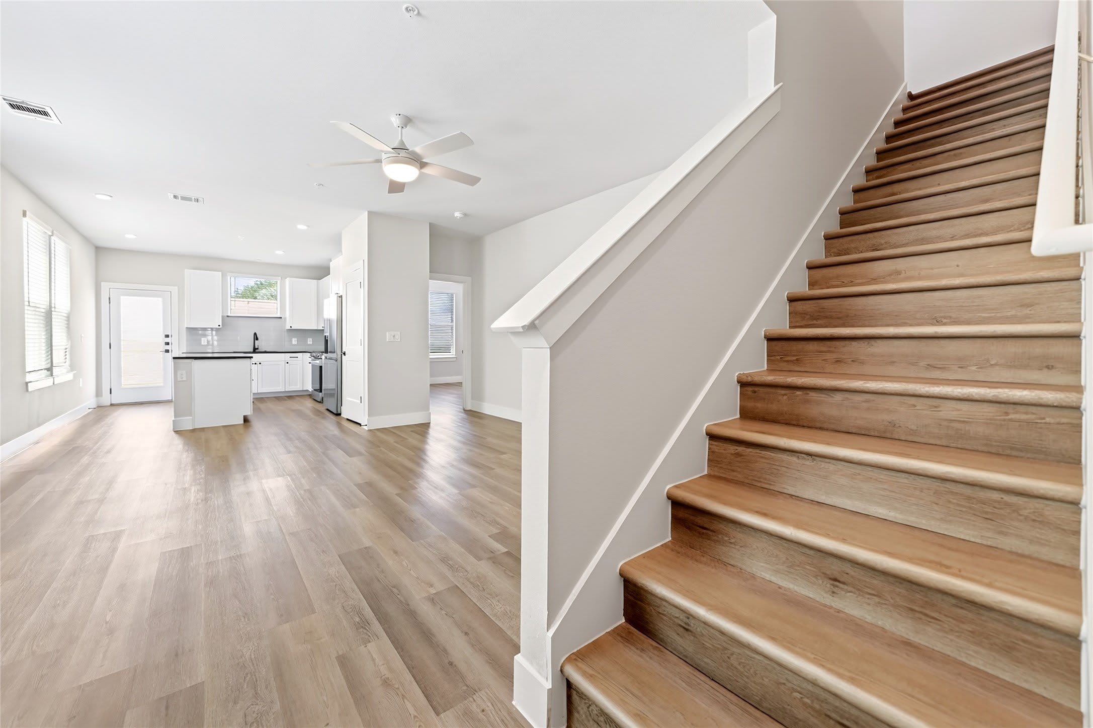 3006 Harmon Drive – photo 3