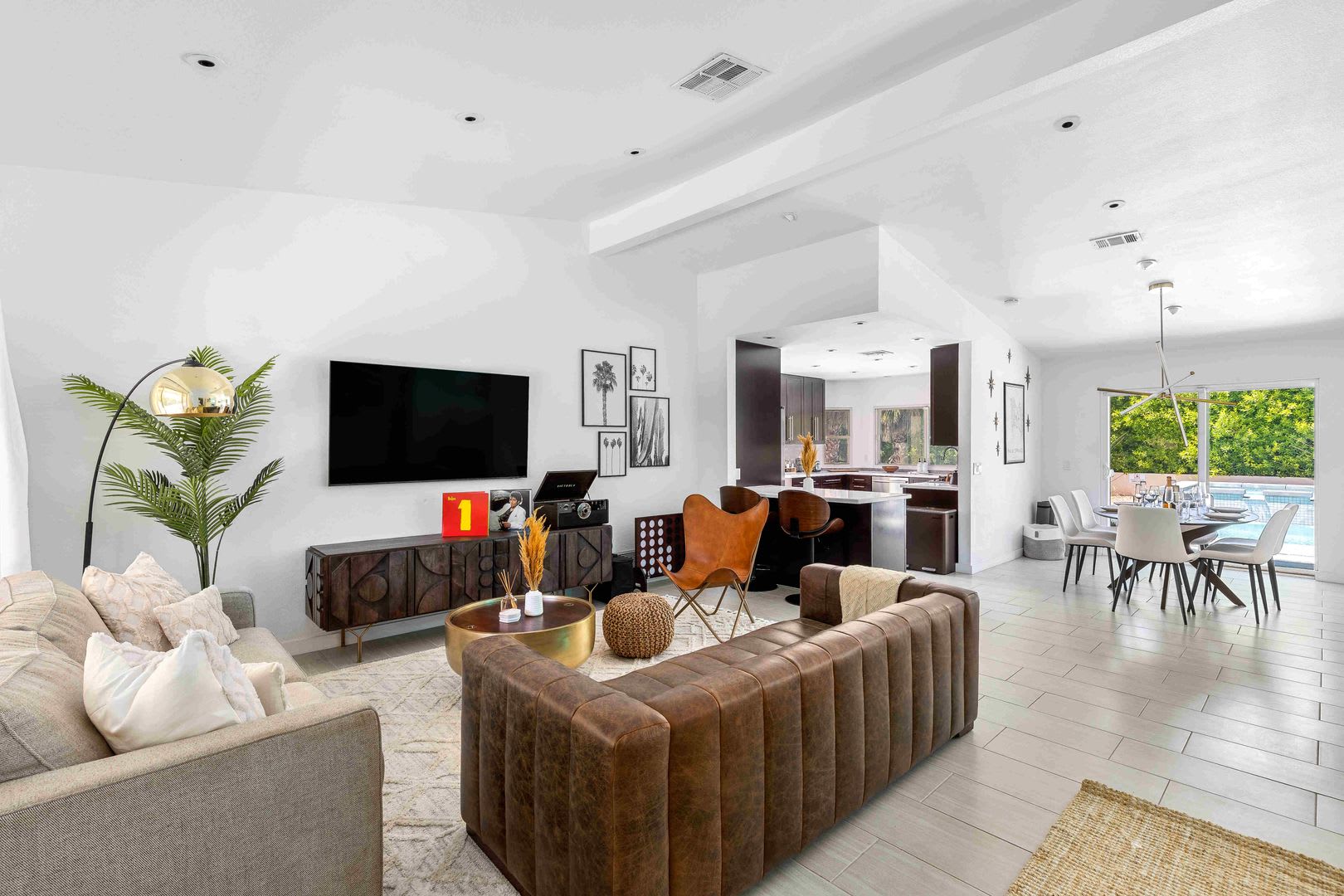Luxury Oasis with Pool in Palm Springs (Monthly Only – photo 3