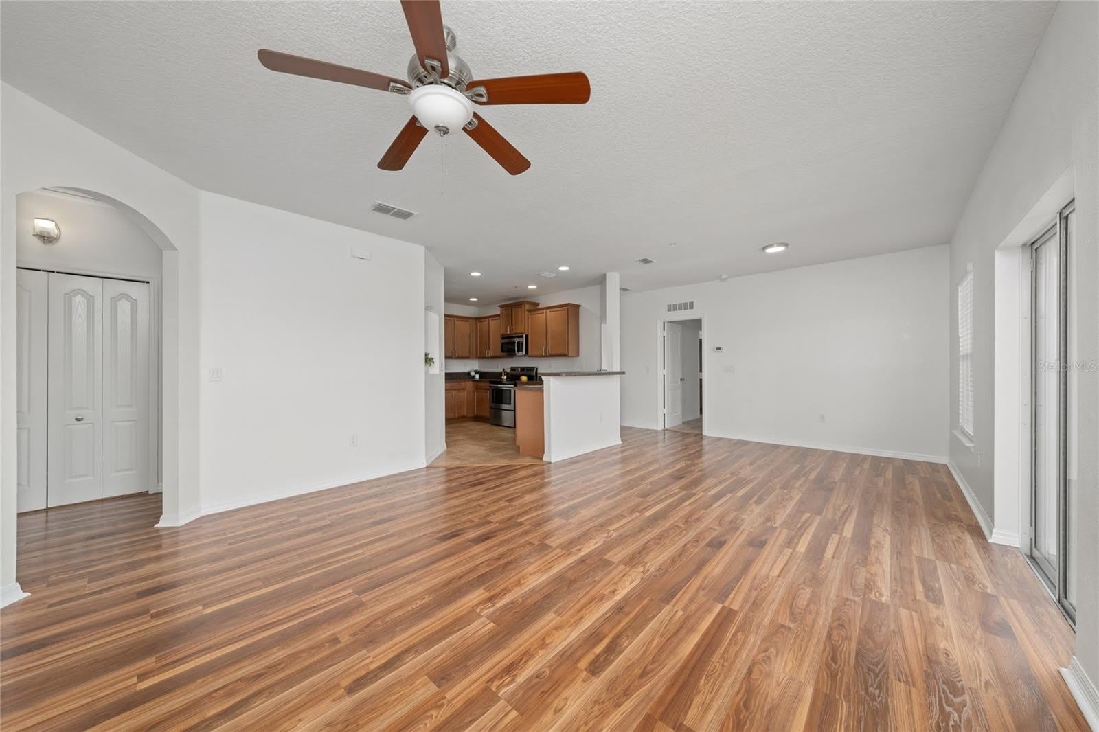 2148 BETSY ROSS Lane – photo 5
