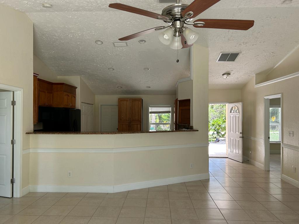 2426 Oak Drive – photo 5