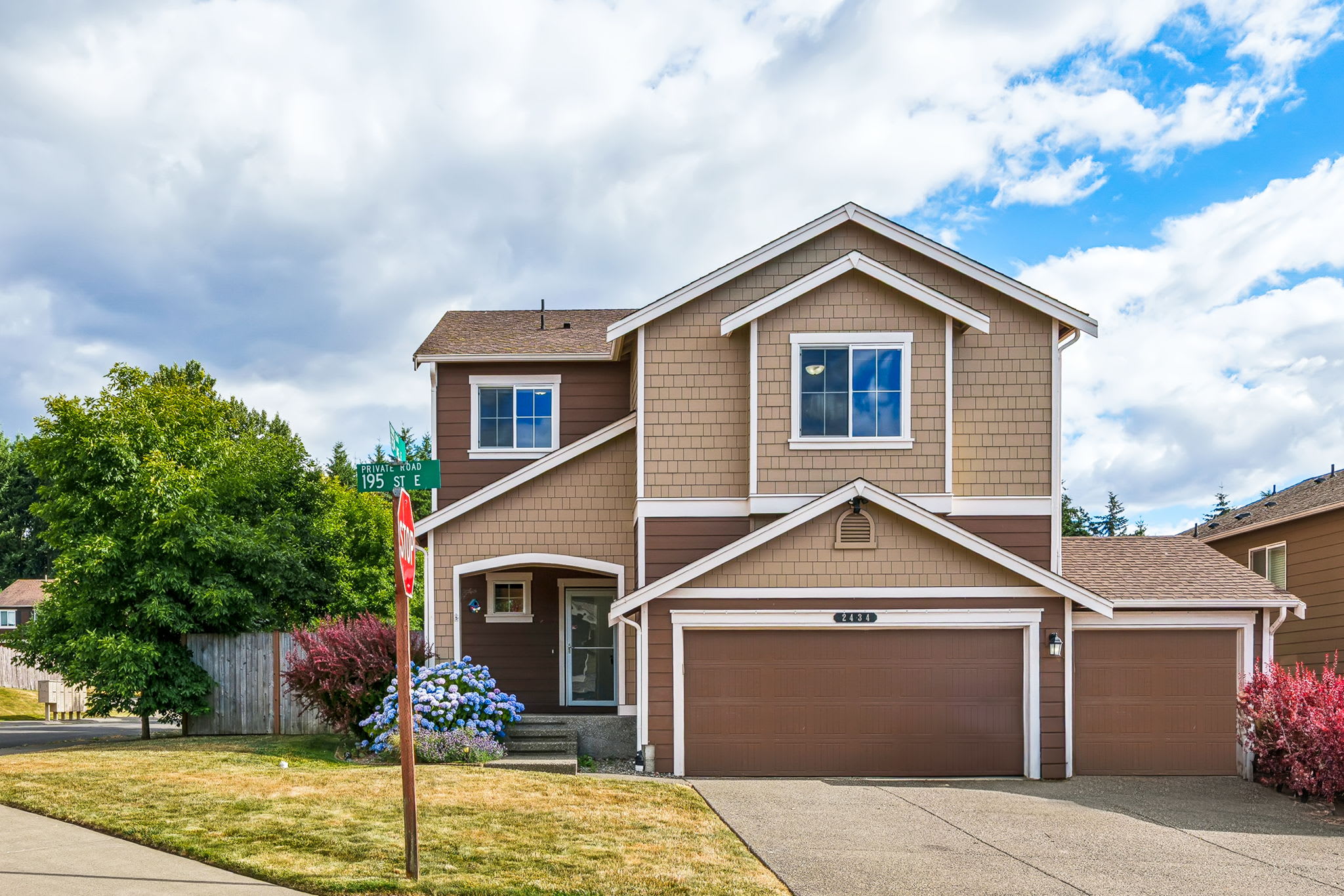 2434 195th St E – photo 1