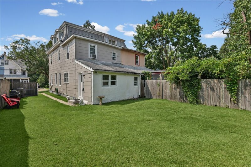 122 South Davis Street – photo 3