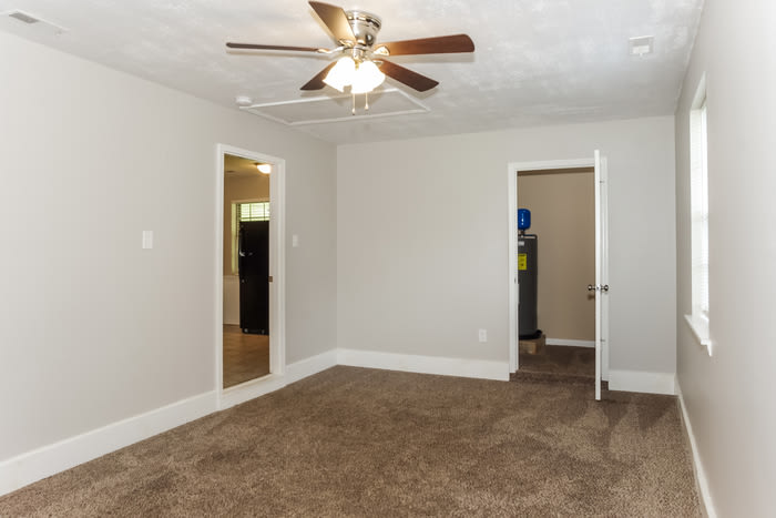 507 Plum Drive Southwest – photo 5