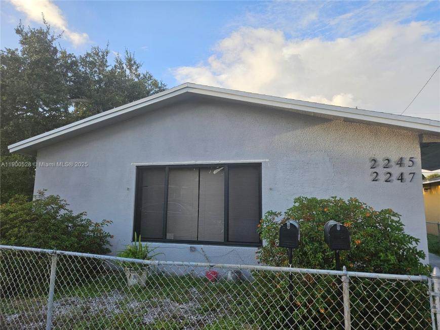 2245 Freedom St – photo 1