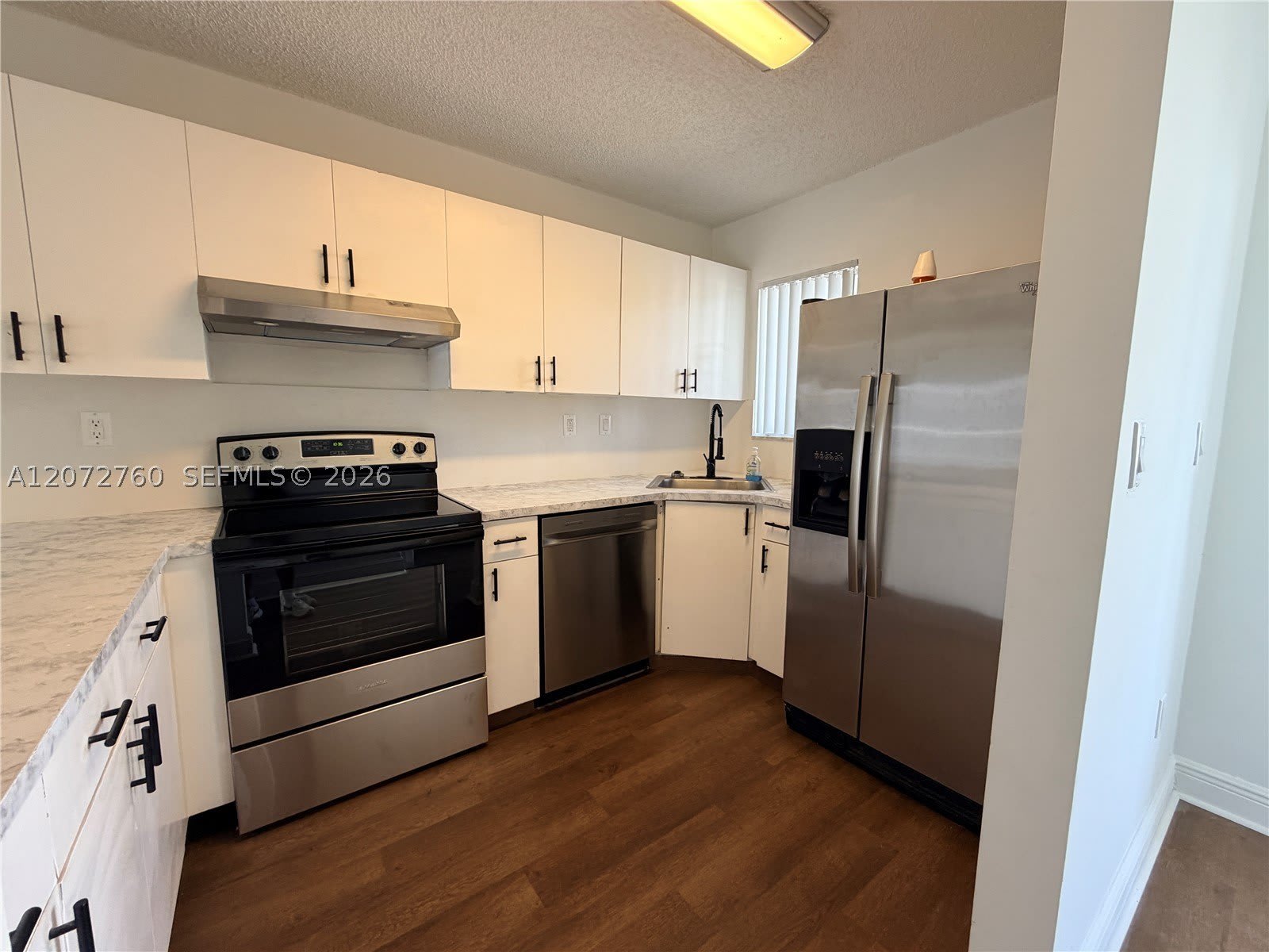 2710 W 76th St – photo 2