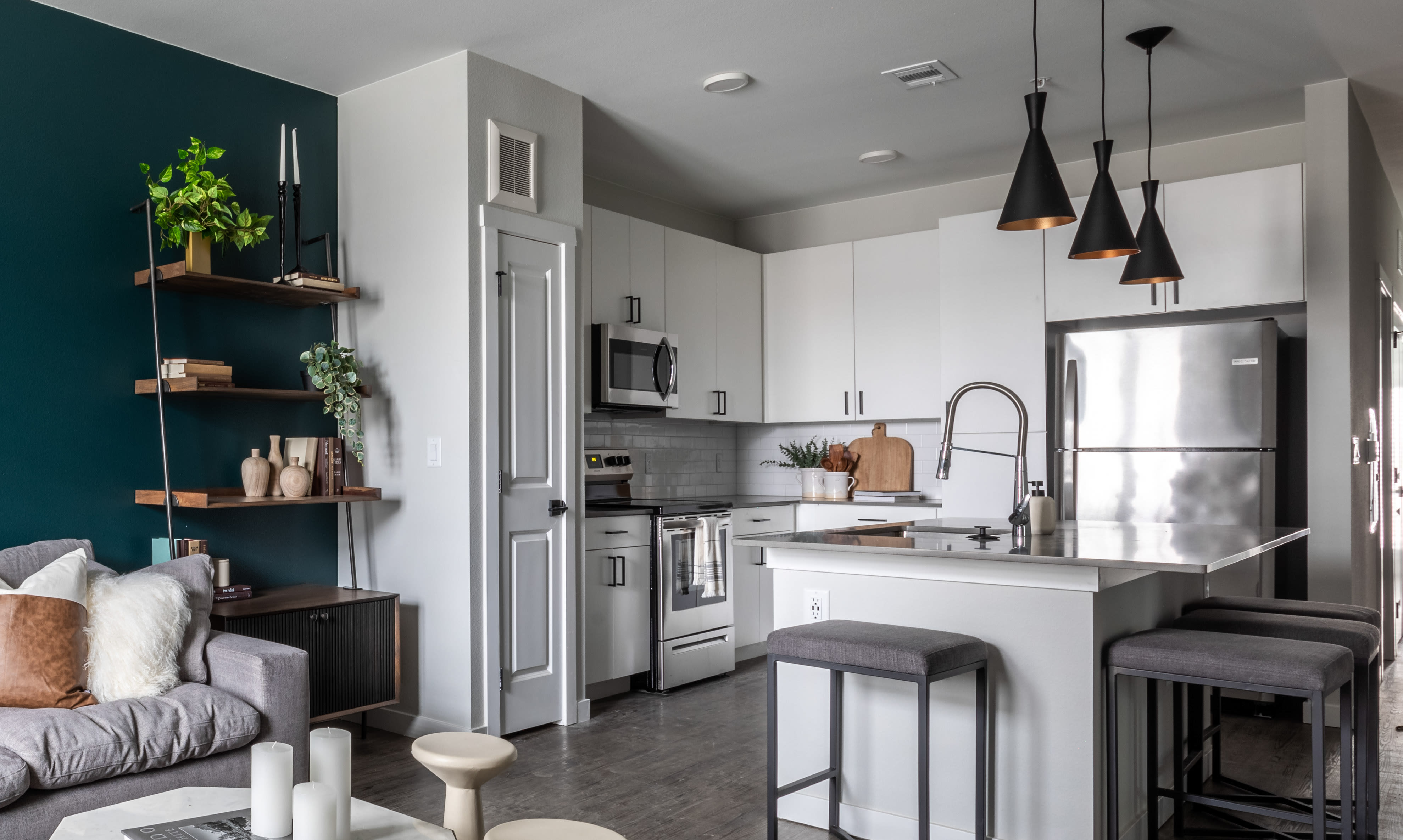 Ladora Modern Apartments – photo 4