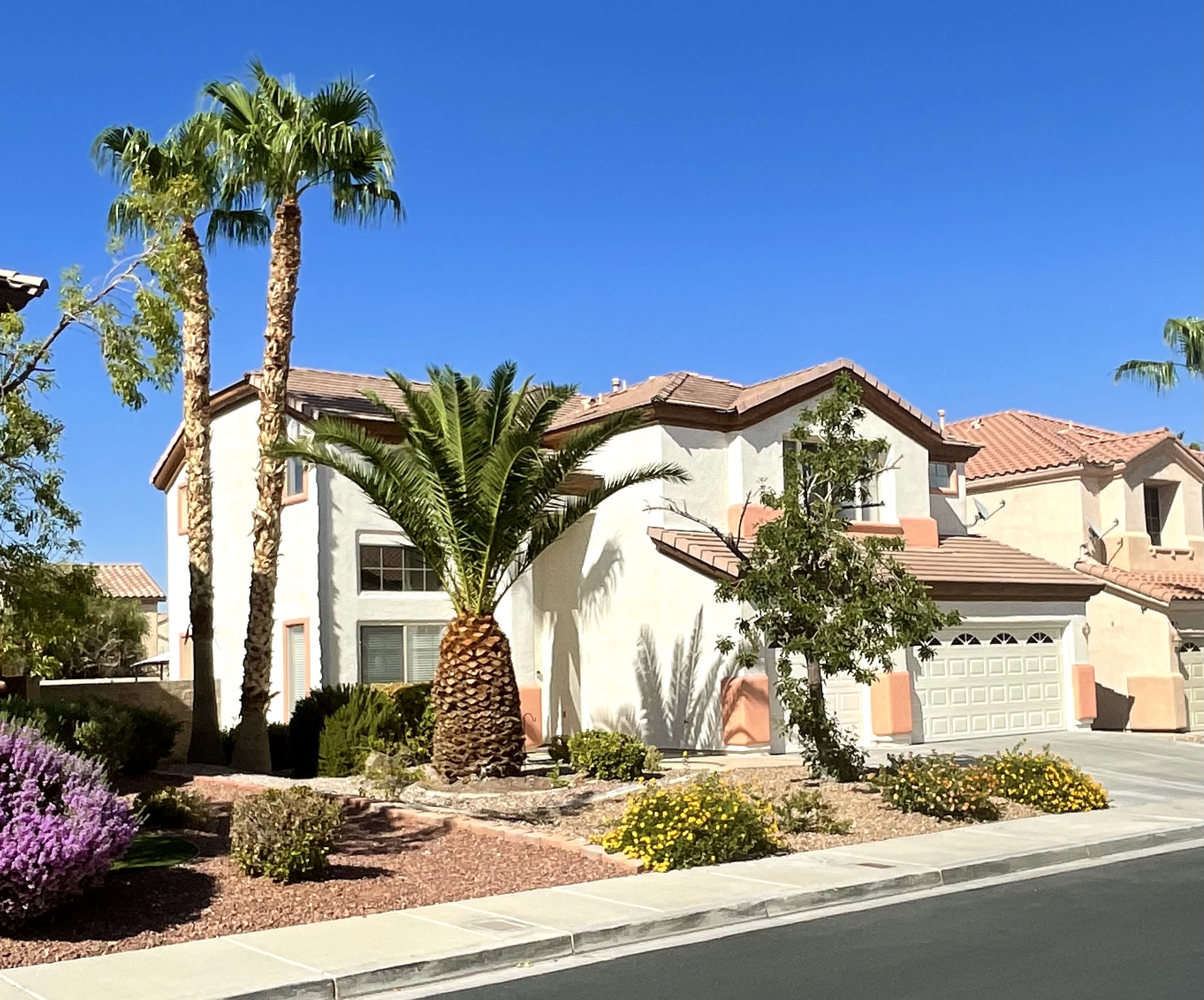 5136 Masotta Avenue – photo 1
