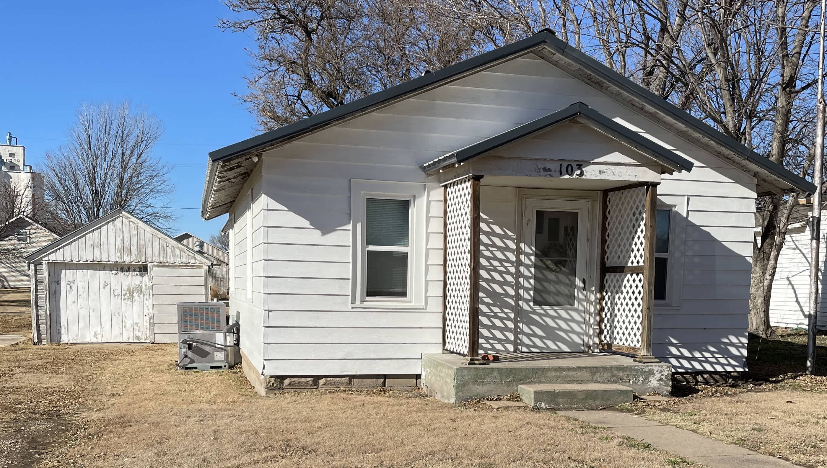 103 C Street – photo 1
