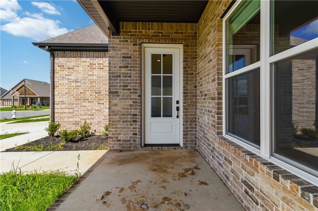 980 Trestle Lane – photo 2