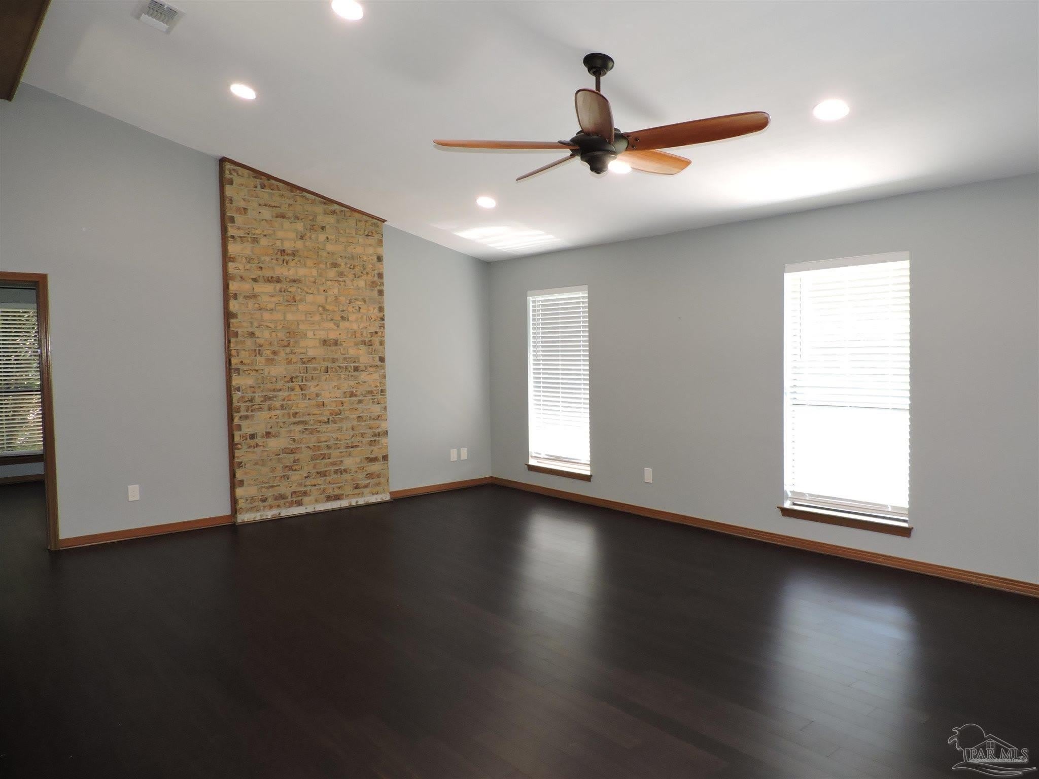 1270 Palisade Rd – photo 4
