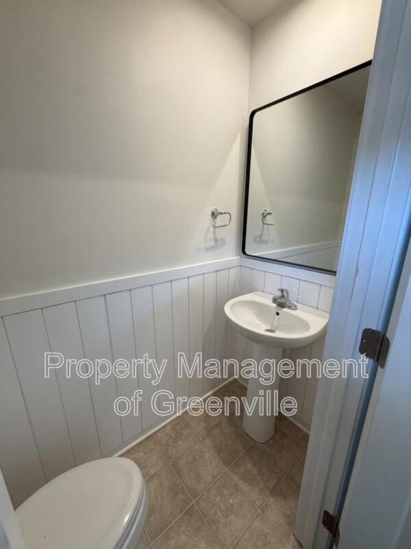103 Fernside Ct – photo 3