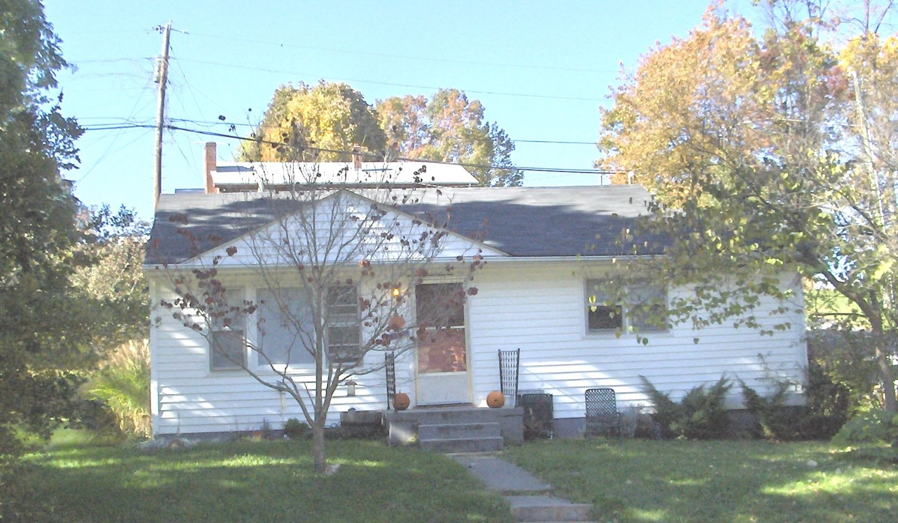 2 Bedroom 1 Bath House – photo 2