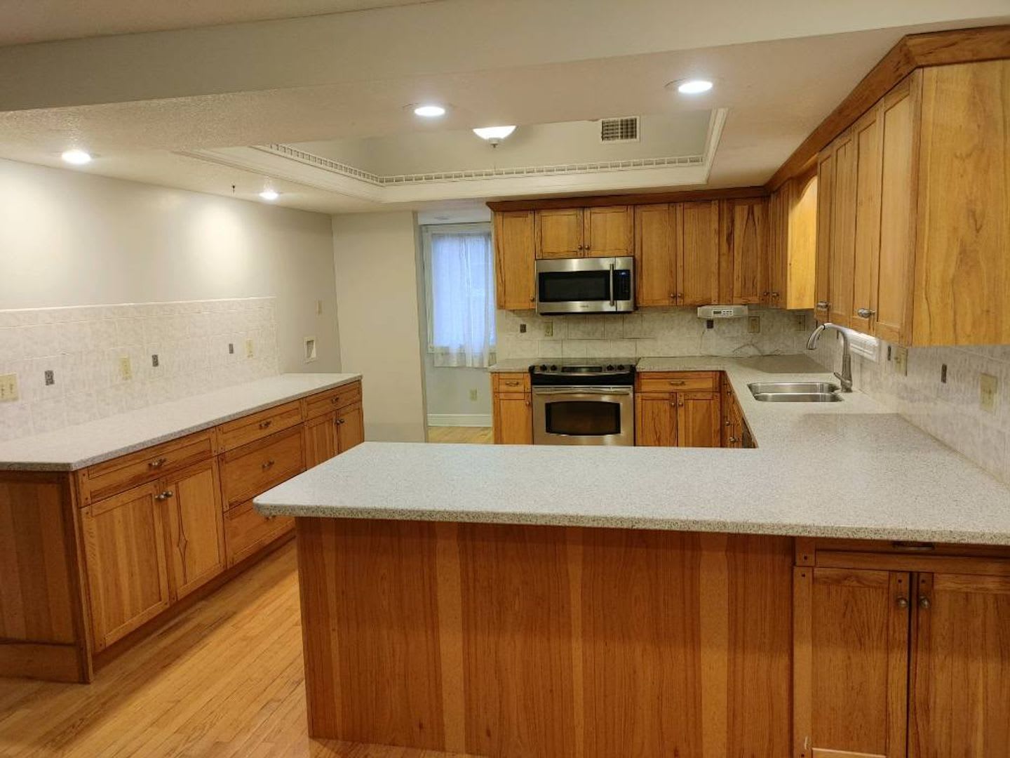 5 bedroom, 4.5 bathroom – photo 3