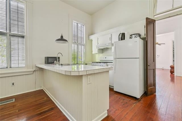 4935 Constance Street – photo 5