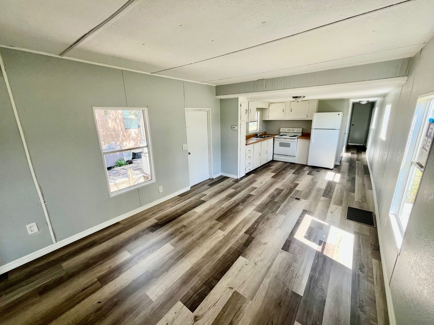 225 Adams Street – photo 3