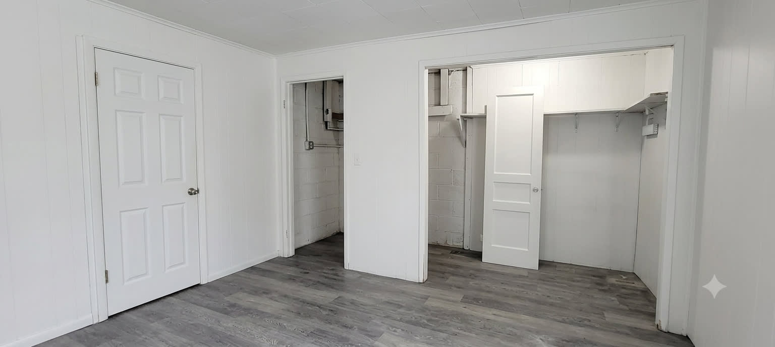 305 West 7th Street – photo 2